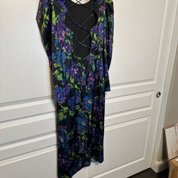 NWT Adelyn Rae Purple and Blue Floral Midi Dress - Picture 4 of 4